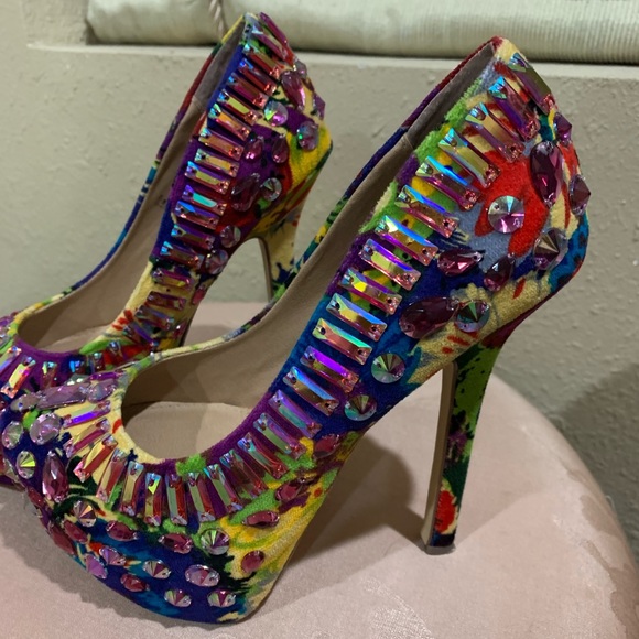 Multi-colored platform pumps - Picture 5 of 9